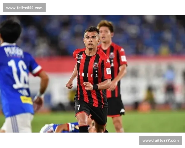 鹿岛鹿角主场迎战札幌冈萨多争夺联赛关键三分前瞻焦点对决形势解析